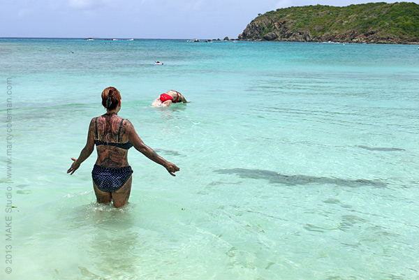 The Dirty Women Washing Off